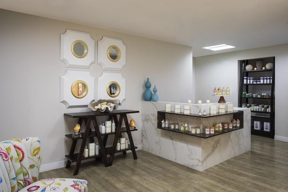Hutchinson Shores Resort & Spa 옌슨비치 외부 사진