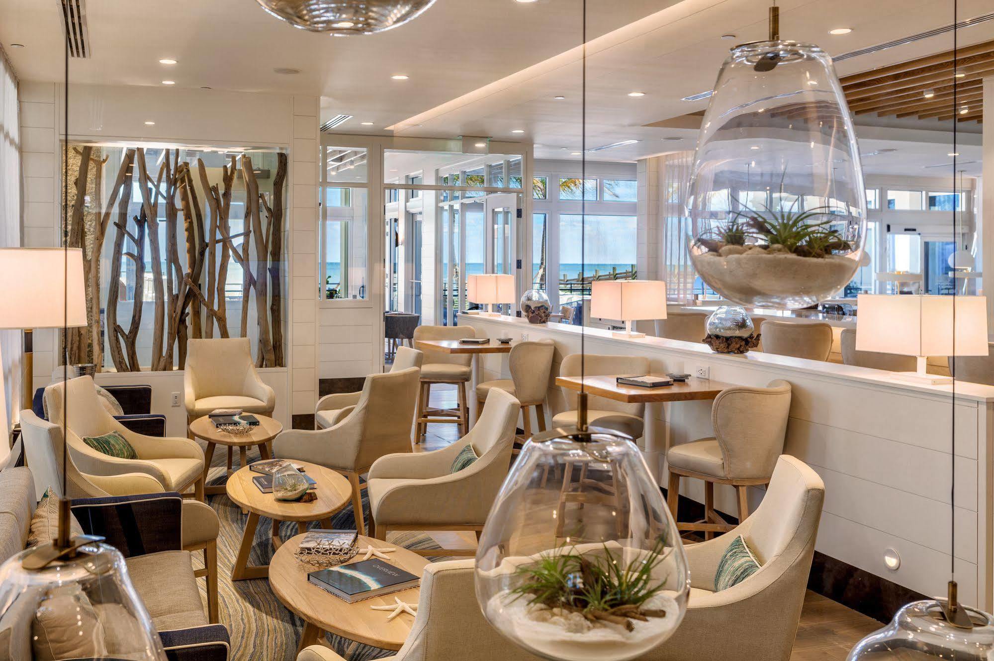 Hutchinson Shores Resort & Spa 옌슨비치 외부 사진